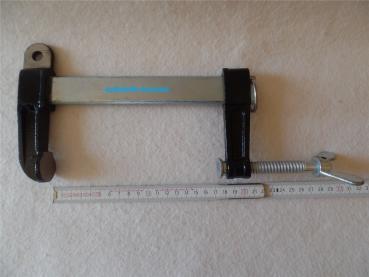 Preview: Pol-Zwinge, 600 A, 65x168 mm, Schiene 30x8 mm, mit Flügelschraube # Preview: Pol-Zwinge, 600 A, 65x168 mm, Schiene 30x8 mm, mit Flügelschraube #